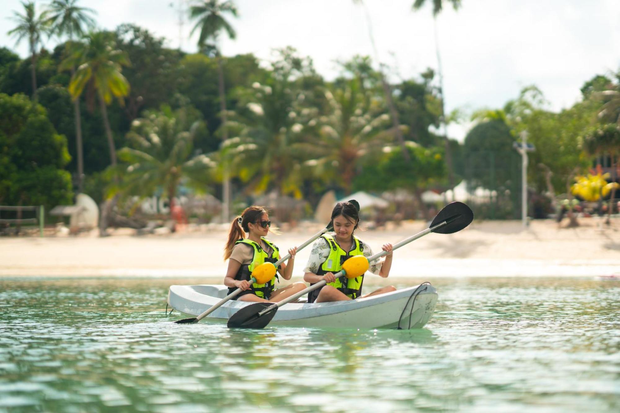 Kepri Coral Resort Galang Island Esterno foto